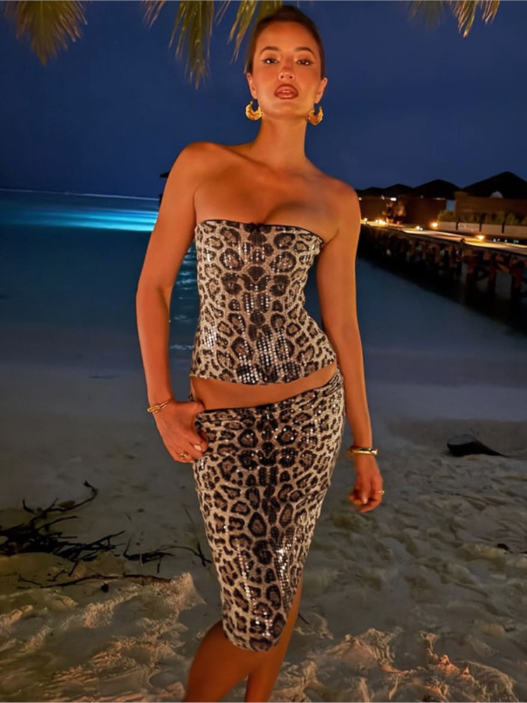 Woman 2 Piece Set Outfit Sexy  - Pipe Bending Spring recensie en prijs